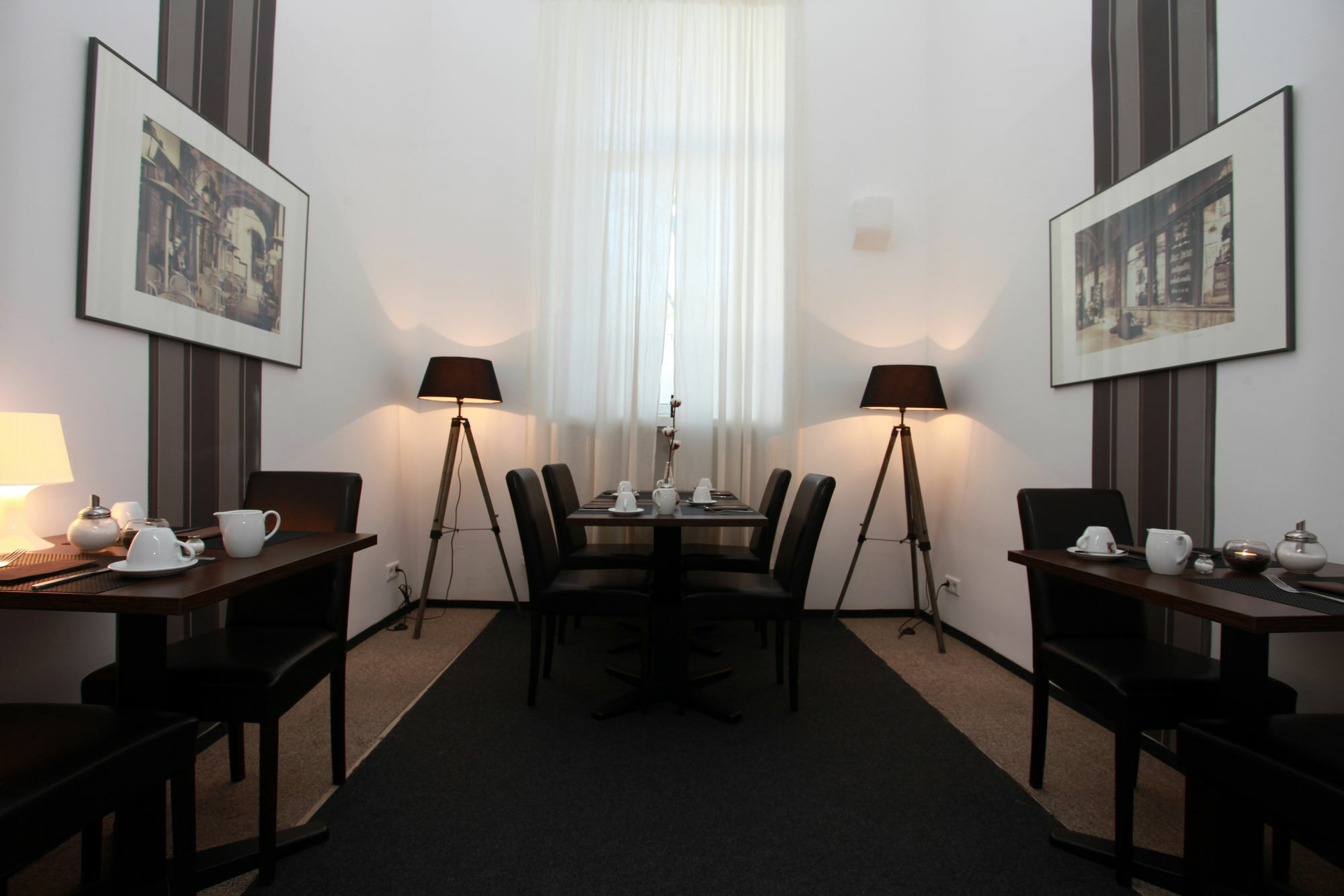 Amical Hotel وبرتال المظهر الخارجي الصورة