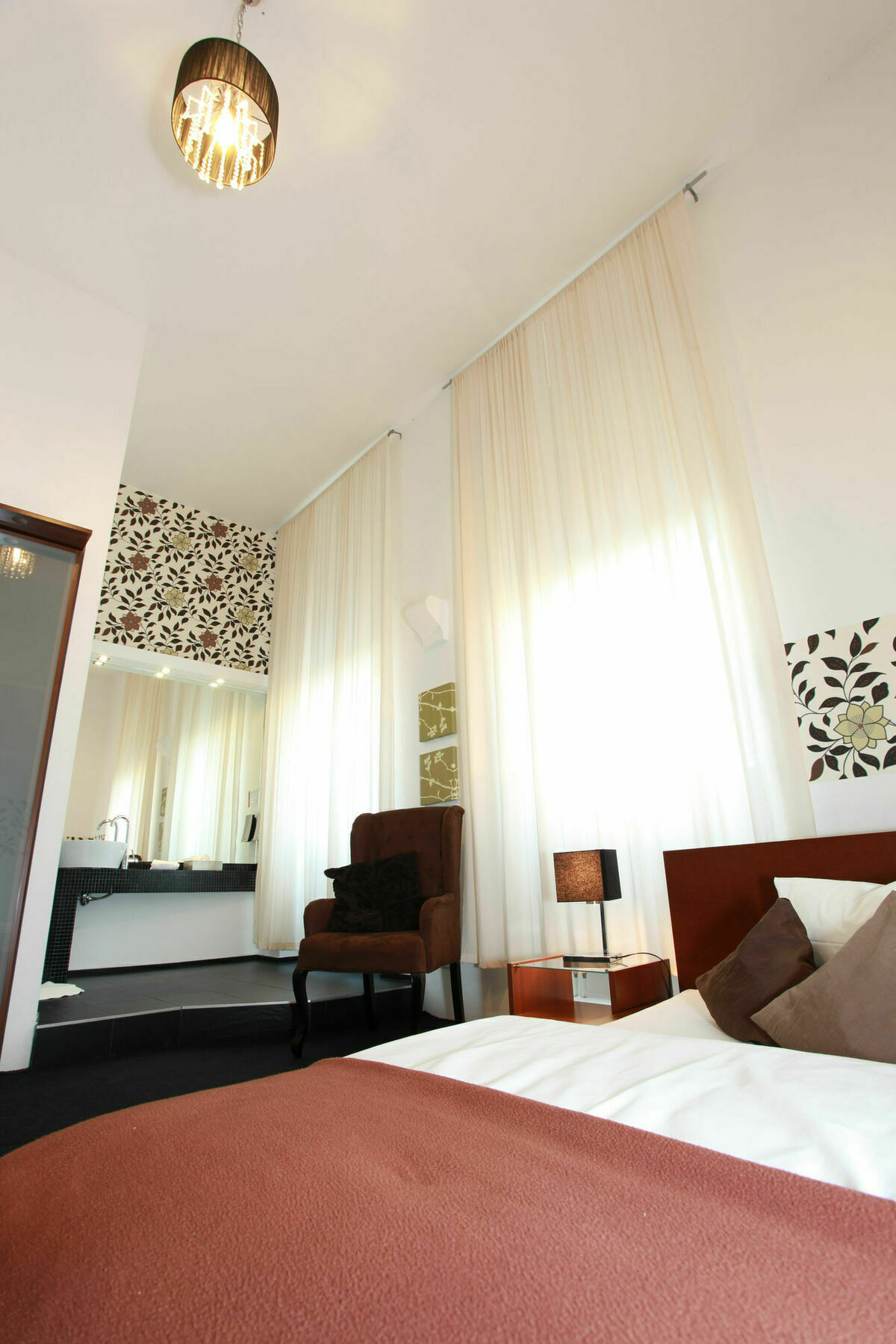 Amical Hotel وبرتال المظهر الخارجي الصورة